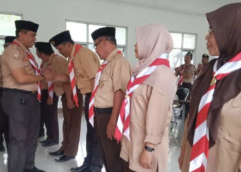 Pramuka Kabupaten Bekasi Menuju Rekor MURI Kategori Pengibaran Semafor Terbanyak