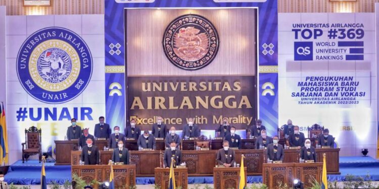 Kapolda Jatim Beri Pembekalan Materi Wawasan Kebangsaan di UNAIR