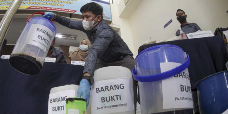 Polisi Ungkap Industri Sabu di Batam