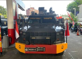 Kapolda Jatim Perintahkan Seluruh Jajaran Pasang Bendera Merah Putih