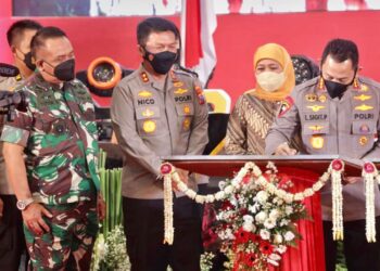 Kapolri dan Gubernur Resmikan 7 Gedung dan Fasilitas Baru di Polda Jatim