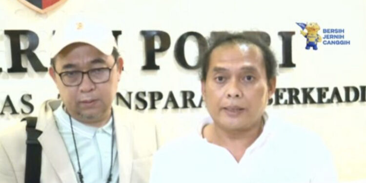 Kuasa Dicabut Bharada E, Deolipa Tuntut Fee Rp15 Triliun
