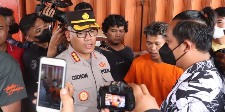 Reskrim Polres Metro Bekasi Ungkap Kasus Pembunuhan Pemilik Salon di Sukamantri