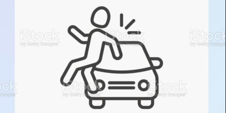 Pejalan Kaki Tewas Usai Diseruduk Mobil Sport di Jatinegara