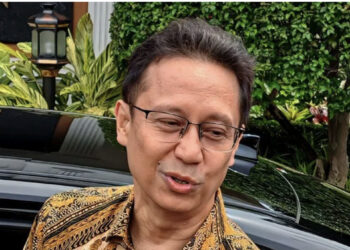 PPKM Dicabut, Menkes: Ruang Terbuka Tidak Perlu Bermasker Asal Sehat