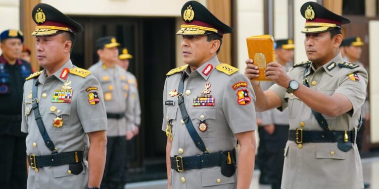 Komjen Pol Ahmad Dofiri Jabat Irwasum Polri