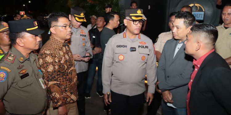 Kapolres Metro Jakut Sosialisasikan Maklumat Kapolda di Tempat Hiburan Malam PIK