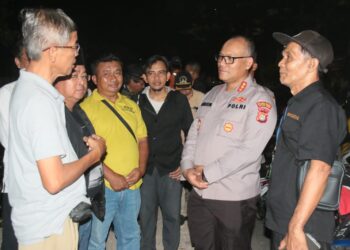 Cegah Tawuran, Kapolres Jakut Ajak Anggota Meronda di Posko Siaga Ramadan