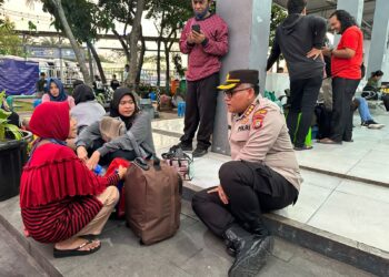 Sambangi Terminal Tanjung Priok, Kapolres Metro Jakut Sapa Sopir & Pemudik