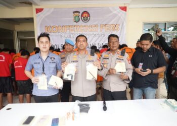 Polres Metro Bekasi Tangkap Pelaku Curanmor Bercadar