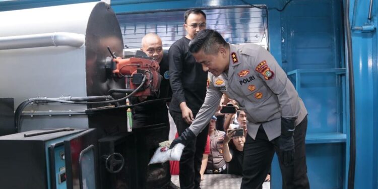 Sambut Hari Bhayangkara Ke-77, Polda Metro Musnahkan Barang Bukti Narkoba