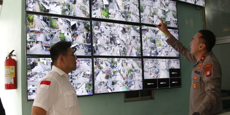 Cegah Penjahat, RW 18 Pluit Pasang 113 CCTV di Titik Rawan