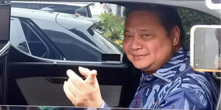 Ketum Golkar Katakan tak Ada Rencana Munaslub