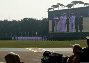 Panglima TNI Lantik 383 Perwira Remaja dan 350 Perwira Prajurit Karier