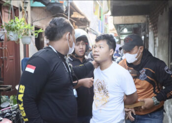 Polres Metro Jakut Ringkus Gangster Pengeroyok Suami-Istri di Warakas