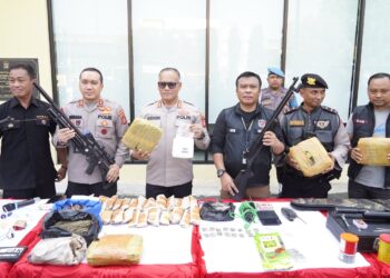 Berangus Gangster & Bandar Polres Metro Jakut “Obok-obok” Kampung Bahari