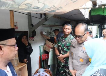 Forkopimko Jakut Sambangi Rumah Ketua PPS di Koja yang Meninggal Dunia Karena Kelelahan