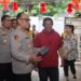 Jelang Imlek, Kapolres Metro Jakut Gelar Baksos Wihara di Semper Barat