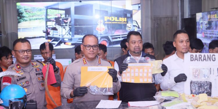 Kondusif di Bulan Ramadan, Polisi Gerebek Muara Bahari & Ungkap Kasus Menonjol