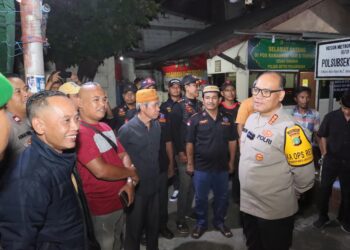 Kunjungi Pos Ramadan di Muara Baru, Kapolres Ajak Warga Jaga Kekompakan
