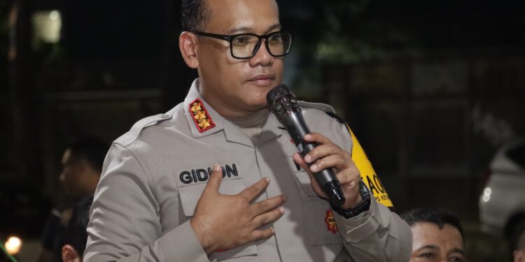 Jumat Curhat di Tanjung Priok, Kapolres Ingatkan Jaga Rumsong