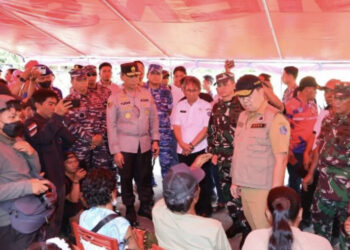 128 Personel Polri Dikerahkan ke Wilayah Terdampak Erupsi Gunung Ruang