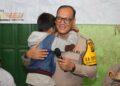 Polres Metro Jakut Minggu Kasih Bersama Penyandang Tunanetra di Tanjung Priok