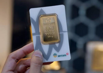 Harga Emas Antam Naik Jadi Rp1,327 juta per gram
