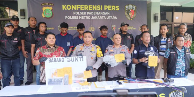 Beraksi di 9 TKP, Maling Spion Mobil Ditagkap Polsek Pademangan