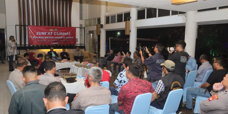 Jumat Curhat di Kalibaru, Ini Pesan Kapolres Metro Jakut