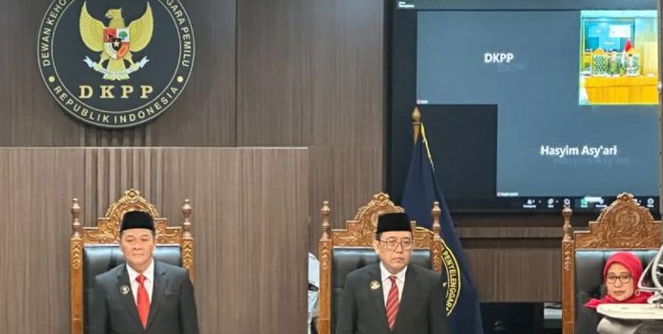 Dugaan Asusila, Hasyim Asy’ari Dipecat Permanen dari Jabatan Ketua KPU