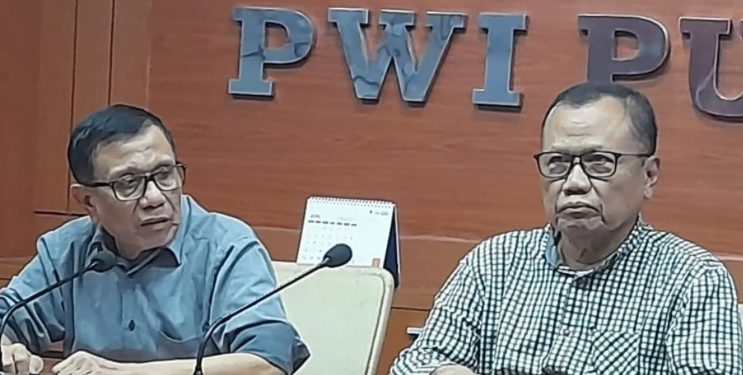 Dewan Kehormatan Berhentikan Hendry Ch Bangun dari Jabatan Ketum PWI Pusat