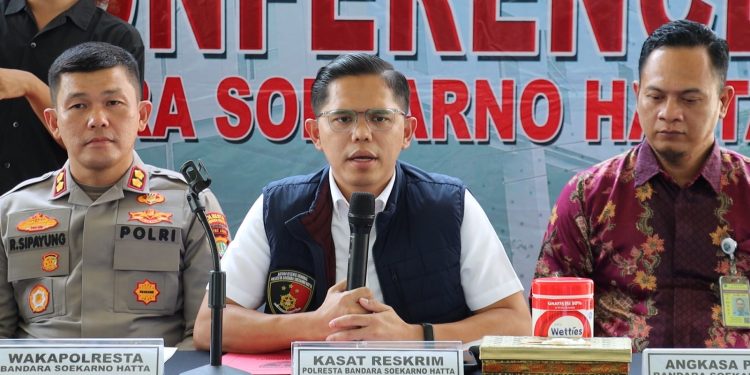 Polisi Bandara Gagalkan Pengiriman 14 Pekerja Migran Non-prosedural