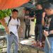 Grebek ‘Sarang’ Narkoba, Polisi Tangkap 2 Pengedar & Sita Senjata Tajam