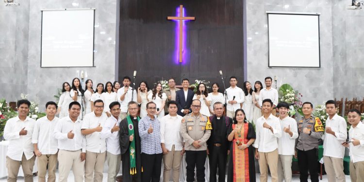 Kapolrestabes Medan Minggu Kasih di Gereja Methodist