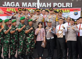 Kapolrestabes Medan Beri Penghargaan Anggota & Masyarakat Peduli Kamtibmas