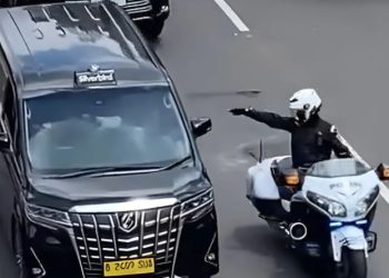 Korlantas Cek Soal Patwal Mobil RI 36 yang Tunjuk Sopir Taksi