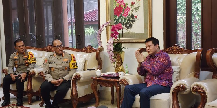 Jelang Imlek, Kapolrestabes Medan Sambangi Kediaman Konjen Tiongkok