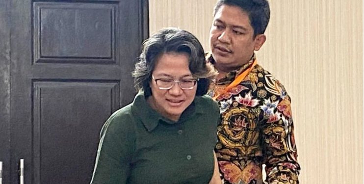 Sebelum Diperiksa KPK Agustiani Tio Sempat Ditawari Rp2 miliar