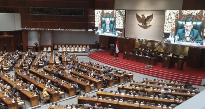 Rapat Paripurna Setujui RUU menjadi Inisiatif DPR RI