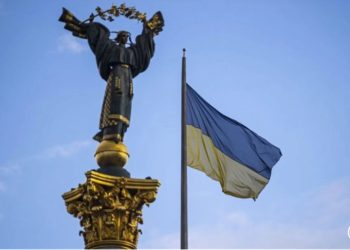 Parlemen Ukraina Sahkan Resolusi Perpanjang Jabatan Zelenskyy selama Perang