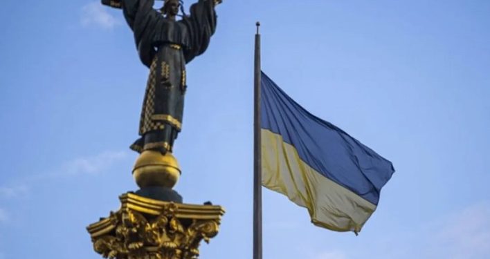 Parlemen Ukraina Sahkan Resolusi Perpanjang Jabatan Zelenskyy selama Perang