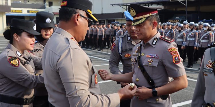 Kombes Gidion Pimpin Sertijab PJU & Polsek Jajaran Polrestabes Medan