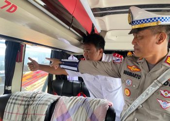 Polisi Sidak Terminal Pulo Gebang