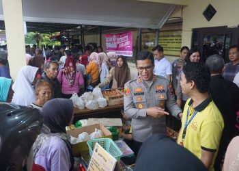 Polres PurbaIingga Gelar Takjil Serba Seribu untuk Masyarakat