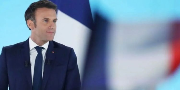 Presiden Prancis: Dukung Kiev dan Beri Sanksi Rusia Sudah Benar