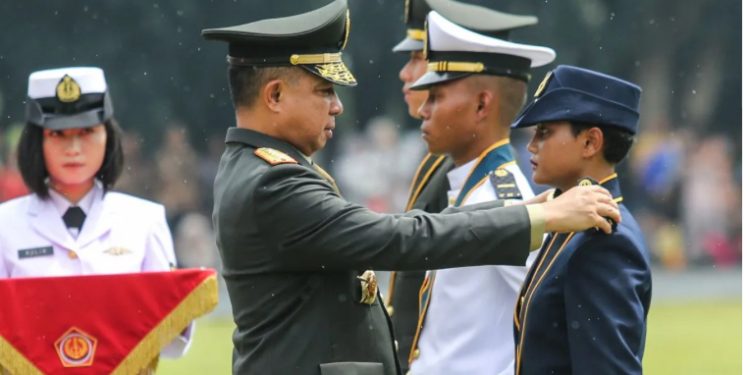 UU TNI : Menata Ulang Hubungan Sipil-Militer