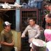 Kapolda PMJ Sambangi Lokasi Pengungsian Warga Terdampak Banjir di Pancoran