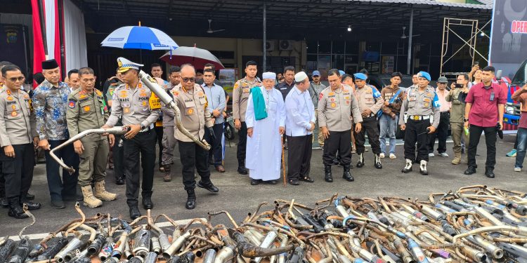 Usai Bakar 33 Kg Sabu, Polrestabes Medan Hancurkan Ratusan Knalpot Brong
