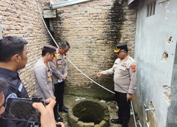 Terbakar Cemburu, FES Bunuh dan Sembunyikan Mayat Pacar Dalam Sumur